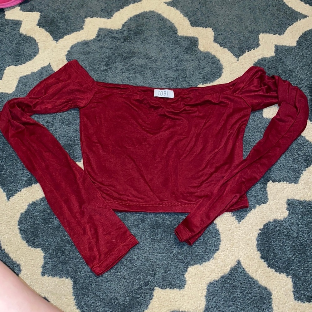 Tobi Red Long Sleeve Crop Top